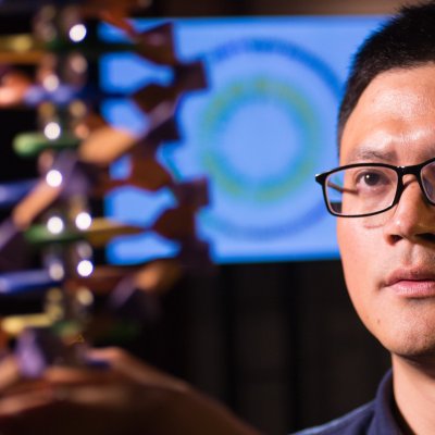 Professor Jian Yang ... it's the second year in a row that a UQ researcher has won the Frank Fenner Prize